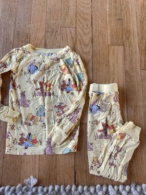 Little Sleepies Winnie-the-Pooh 2T Long Sleeve/PantPajama Set